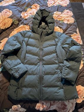 Women's Hooded Puffer Jacket - Bluish Green